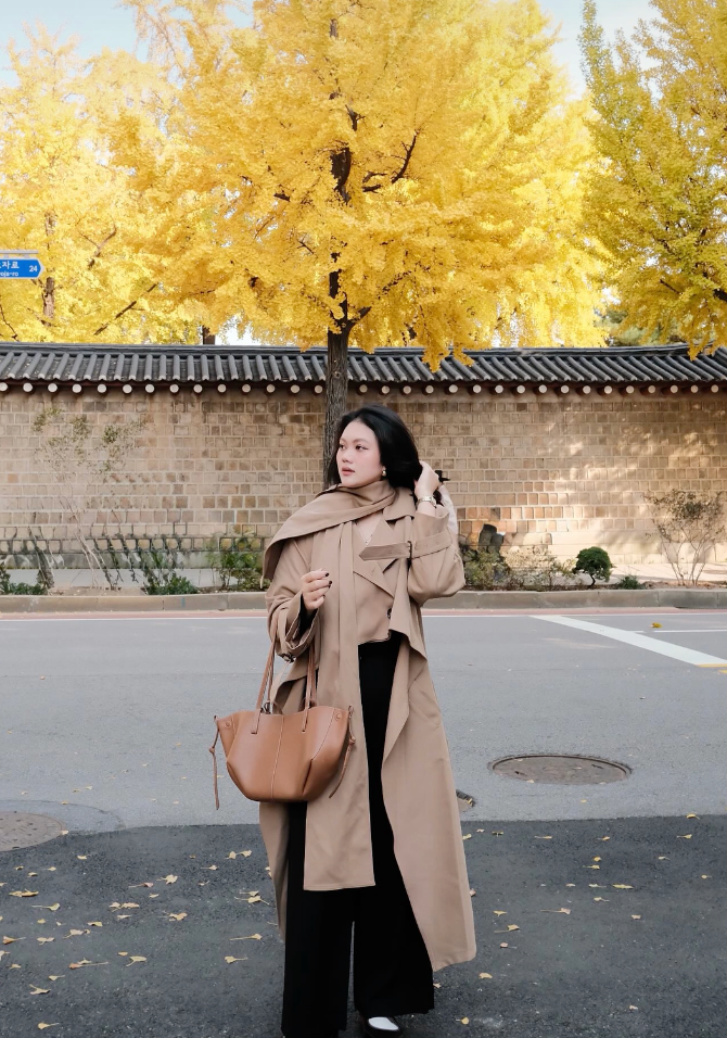 Không có bánh kem thành tựu, gen Z Hà Nội khoe ‘mâm cơm thành tựu 2025’